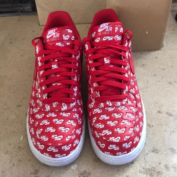 Nike Air Force One All Over Print Red - Picture 3 of 4
